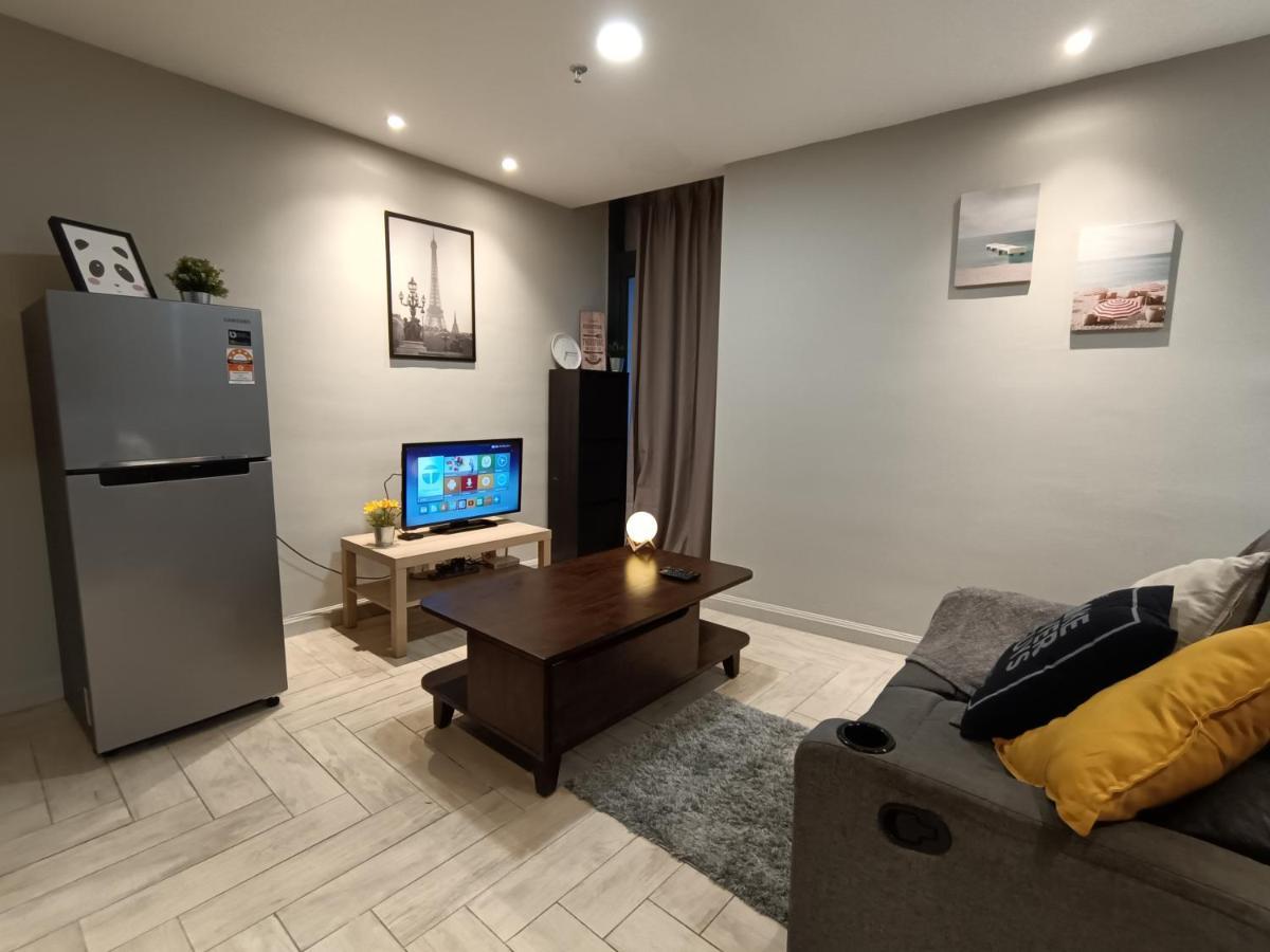 Loft Signature Executive Suite Empire City 페탈링자야 외부 사진
