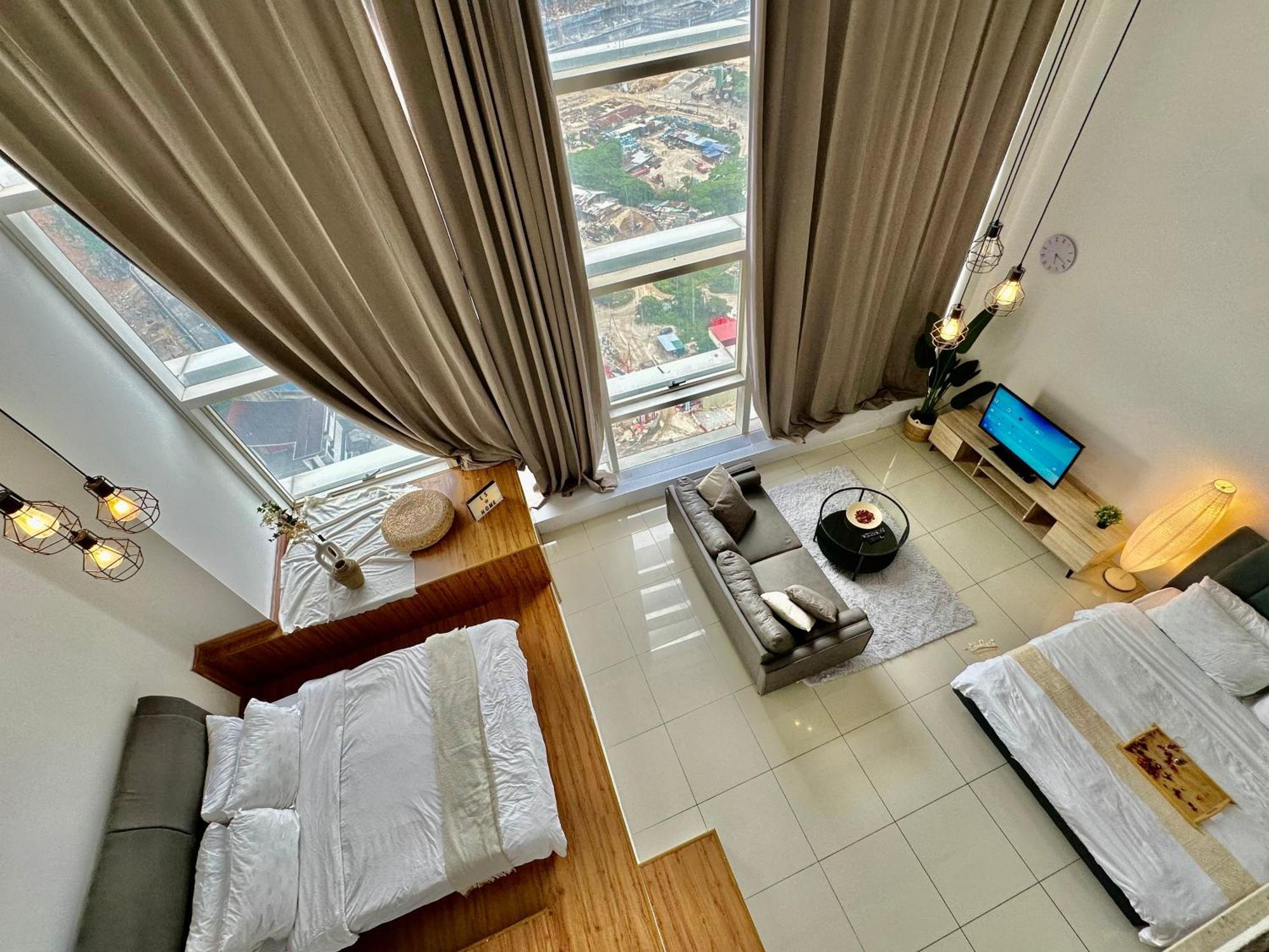 Loft Signature Executive Suite Empire City 페탈링자야 외부 사진